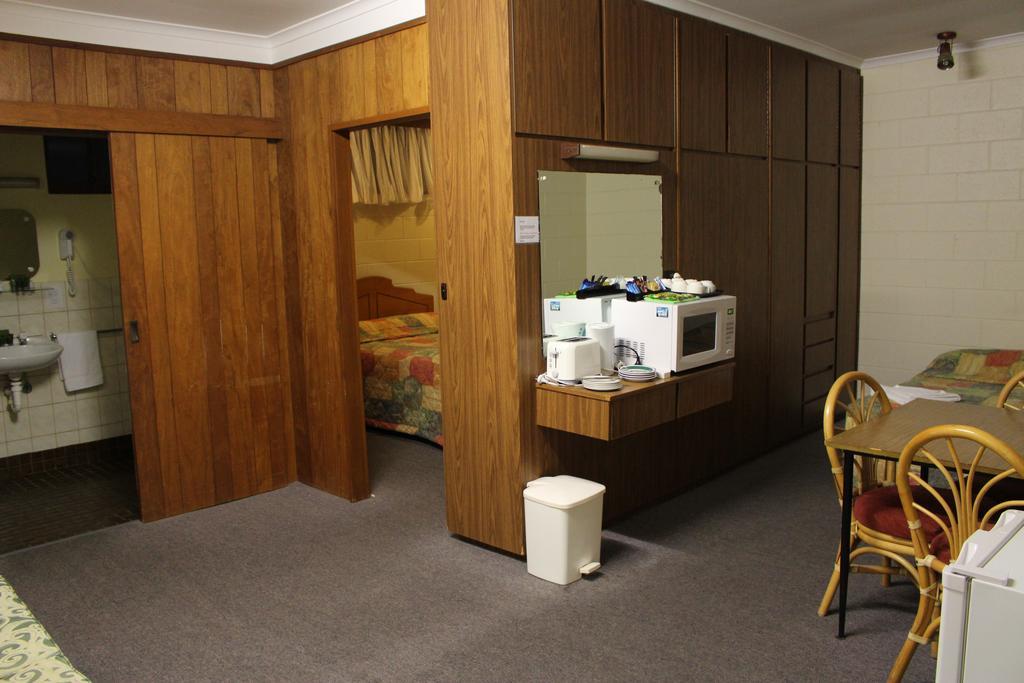 Island Motel Кингскоут Екстериор снимка