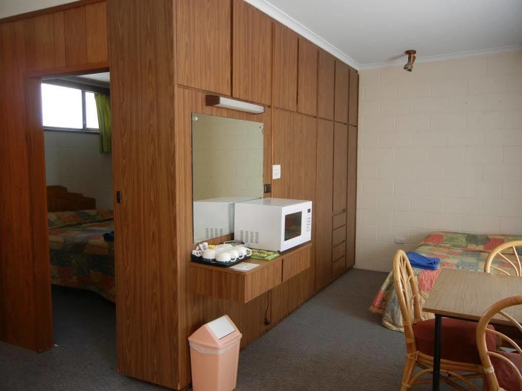 Island Motel Кингскоут Екстериор снимка